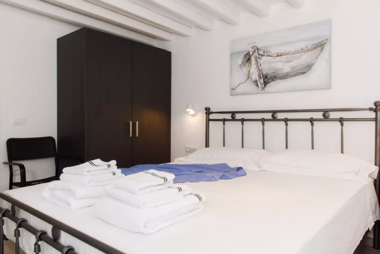 Loft House 1 - Bedroom Double