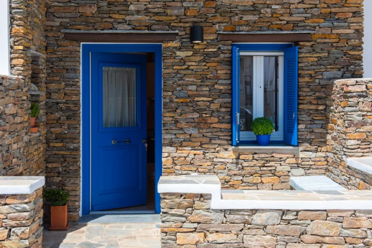 Loft House 2 - Entrance Morning